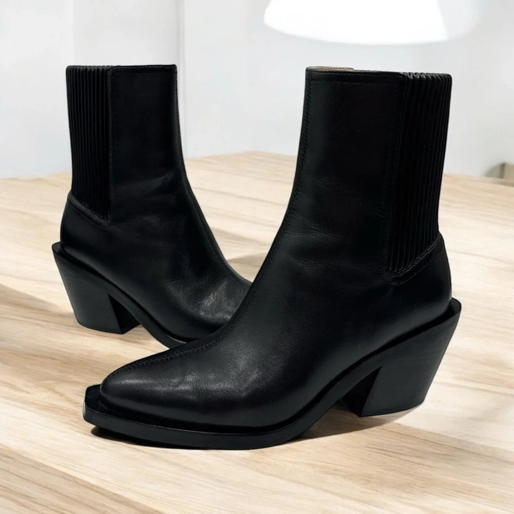 COACH

Prestyn  Leather Chelsea Ankle Boots size 6 B - Picture 12 of 15